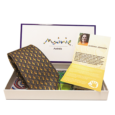 Mainie's Seahorses neck tie set.